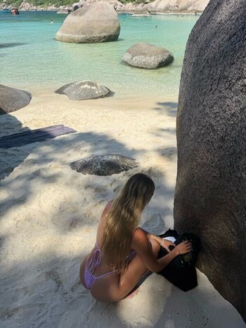 Full leaked Ella netzer private onlyfans photo