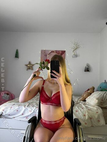 Full leaked Ella sophie private onlyfans photo
