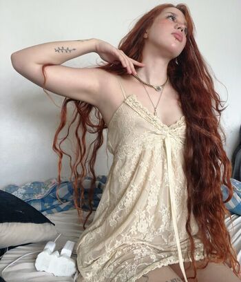 Full leaked Ellacr private onlyfans photo
