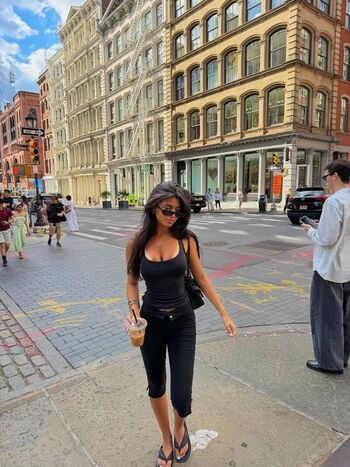 Full leaked Elle edwardsss private onlyfans photo
