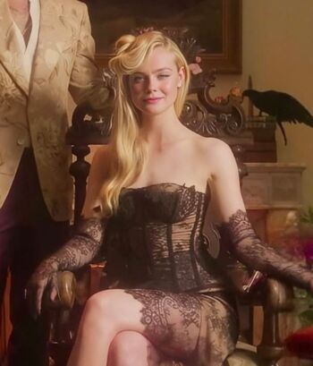 Elle Fanning