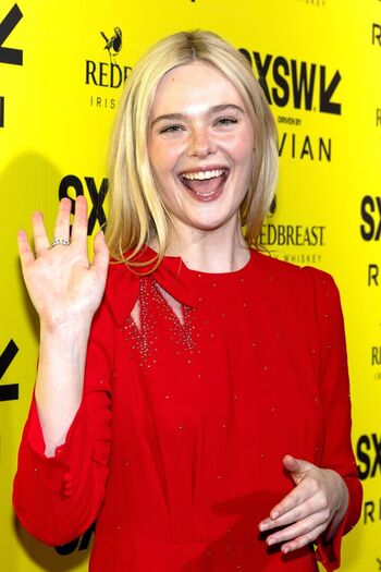 Elle Fanning