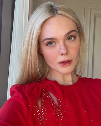 Elle Fanning
