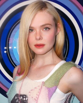 Elle Fanning