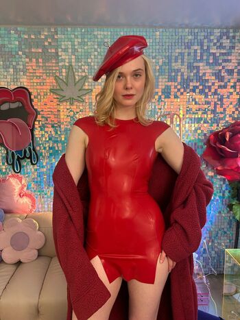 Full leaked Elle fanning page private onlyfans photo