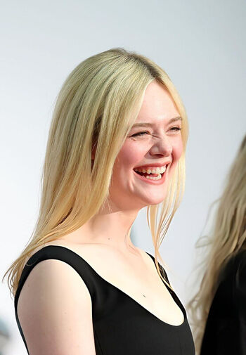 Full leaked Elle fanning page private onlyfans photo