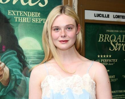 Full leaked Elle fanning page private onlyfans photo