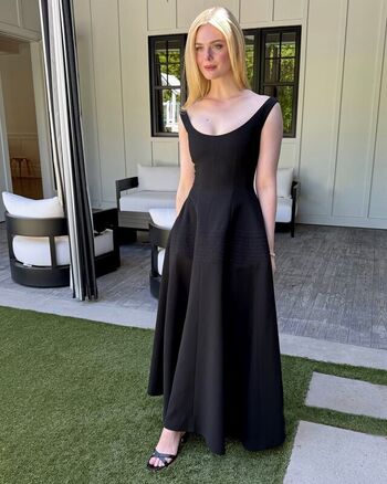 Full leaked Elle fanning page private onlyfans photo