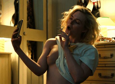 Elle Fanning