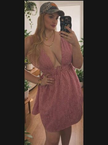 Full leaked Elle lindsey private onlyfans photo