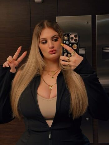 Full leaked Elle lindsey private onlyfans photo