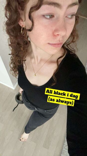 Full leaked Ellen aabol page private onlyfans photo