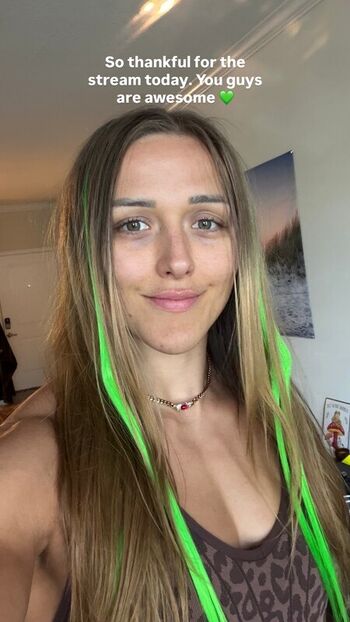 Full leaked Ellenvy private onlyfans photo