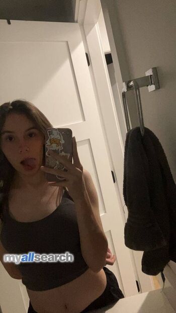 Full leaked Elleoc private onlyfans photo