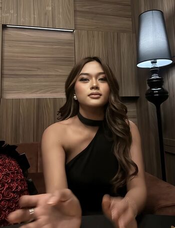 Full leaked Ellesyanamira private onlyfans photo