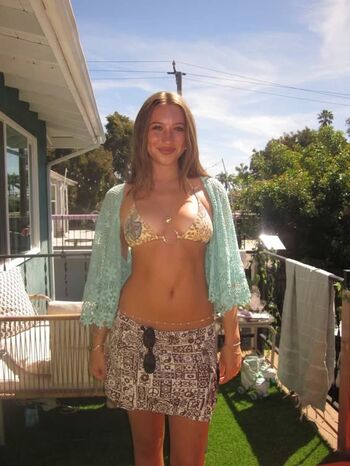 Full leaked Elli wes t private onlyfans photo
