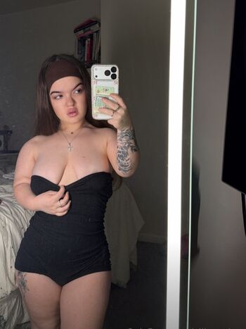 Full leaked Ellie cassidy private onlyfans photo