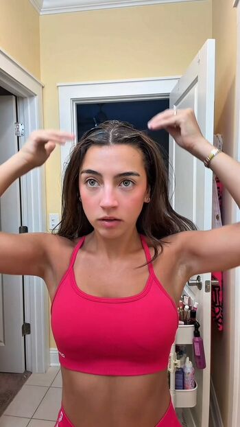 Ellie Dobleske