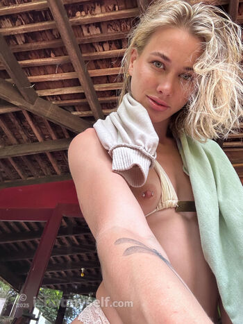 Full leaked Ellie naughty private onlyfans photo