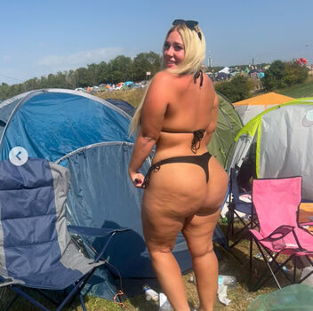 Full leaked Ellie robinson private onlyfans photo