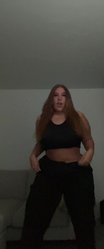 Full leaked Ellie robinson private onlyfans photo