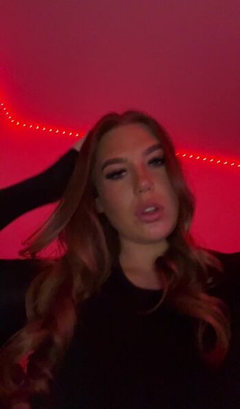 Full leaked Ellie robinson private onlyfans photo