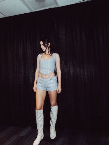 Ellie Rowsell