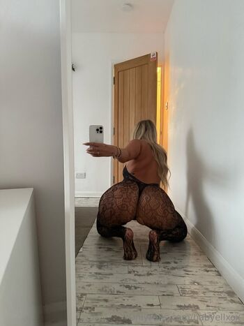 Full leaked Ellie scales private onlyfans photo