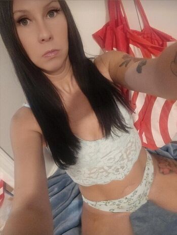 Full leaked Ellie private onlyfans photo