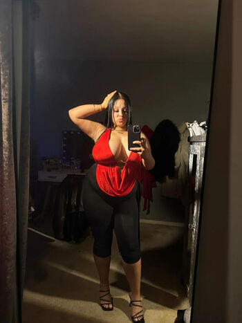 Full leaked Ellielea private onlyfans photo