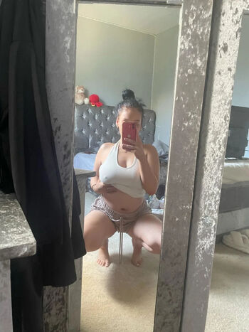 Full leaked Ellielea private onlyfans photo