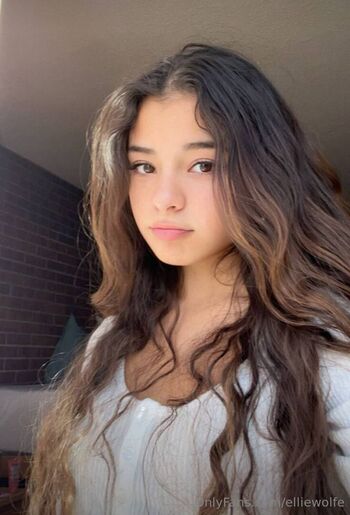 elliewolfe