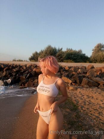 Full leaked Elly yes page private onlyfans photo