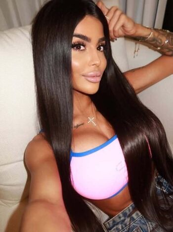 Full leaked Elnara black private onlyfans photo