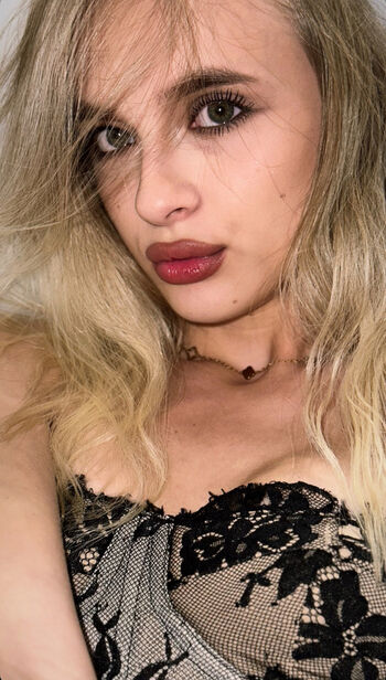 Full leaked Elsie sunrise private onlyfans photo