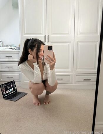 Full leaked Elvasnaps page private onlyfans photo