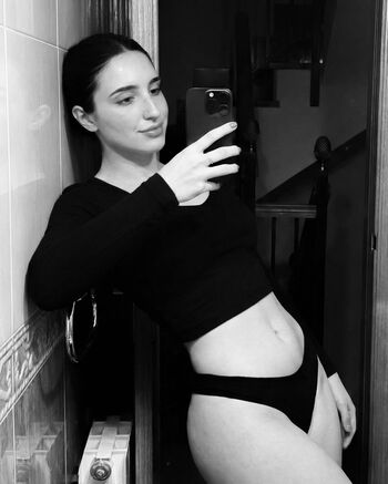 Full leaked Elyana blu private onlyfans photo