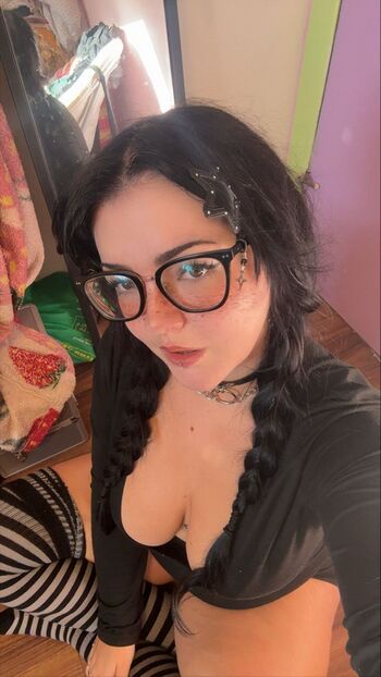 Full leaked Elyriss page private onlyfans photo