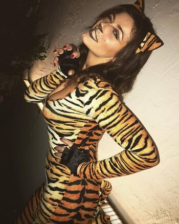 Full leaked Elysia rotaru private onlyfans photo