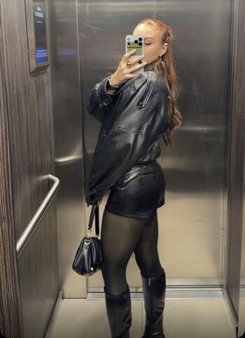 Full leaked Elz the witch private onlyfans photo