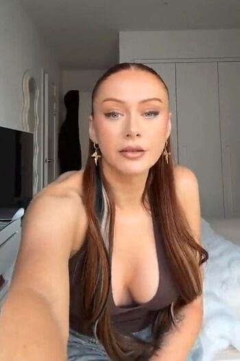 Full leaked Elz the witch private onlyfans photo