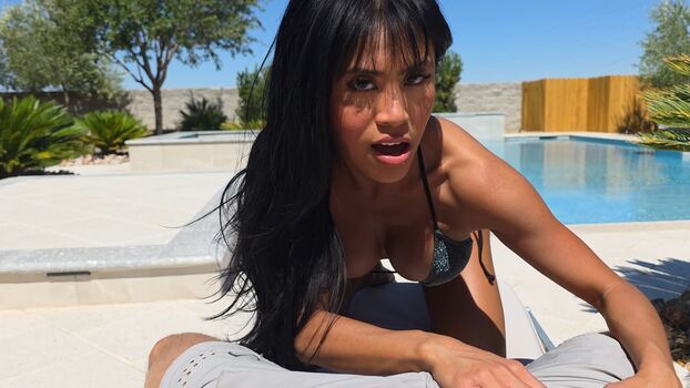 Full leaked Ember snow page private onlyfans photo