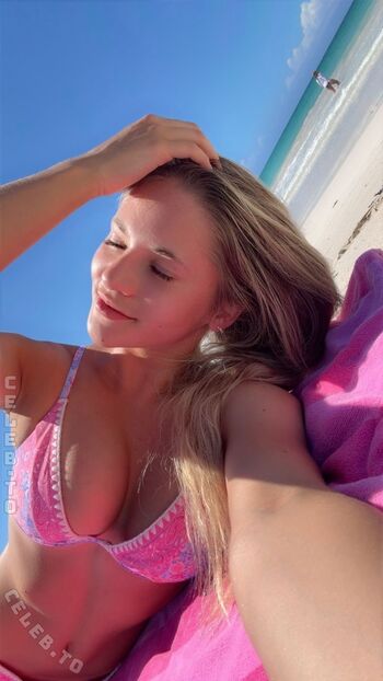 Full leaked Emerald gordon wulf page private onlyfans photo