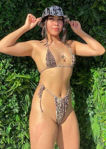 Full leaked Emerald loves private onlyfans photo