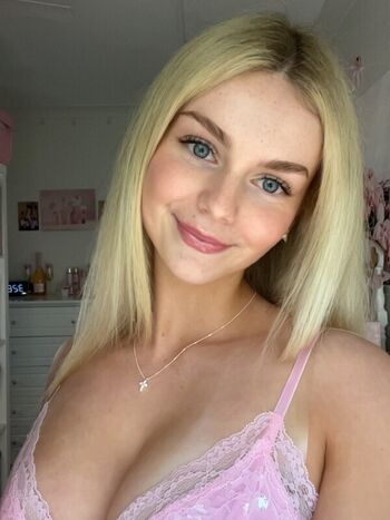 Emi Howard