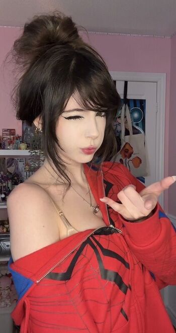 Full leaked Emiki page private onlyfans photo