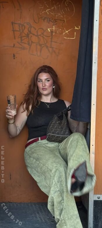Full leaked Emilia baumgart private onlyfans photo