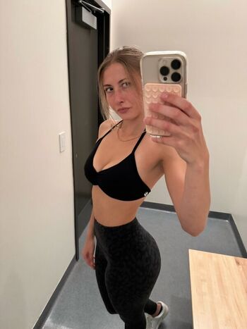 Full leaked Emilia bullock private onlyfans photo