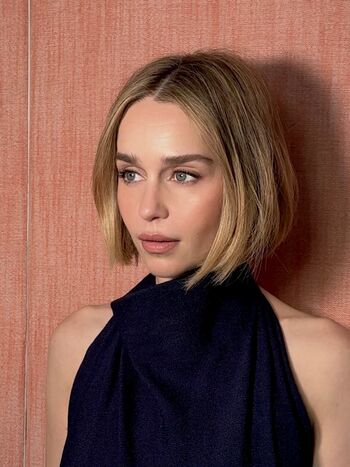 Full leaked Emilia clarke page private onlyfans photo