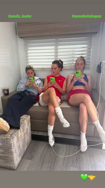 Full leaked Emilia jones page private onlyfans photo